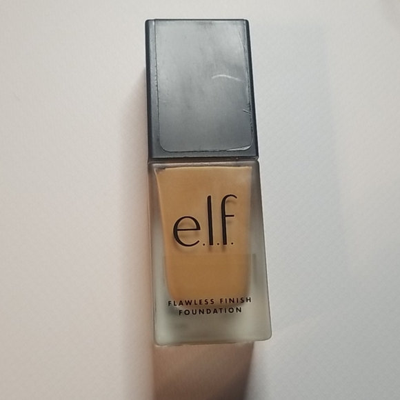 Elf Flawless Finish Foundation, shade Cashew - Picture 1 of 3